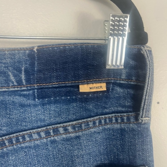 Mother The Tomcat Distressed Crop Jeans in Playing with Scissors size 32 - Picture 6 of 11